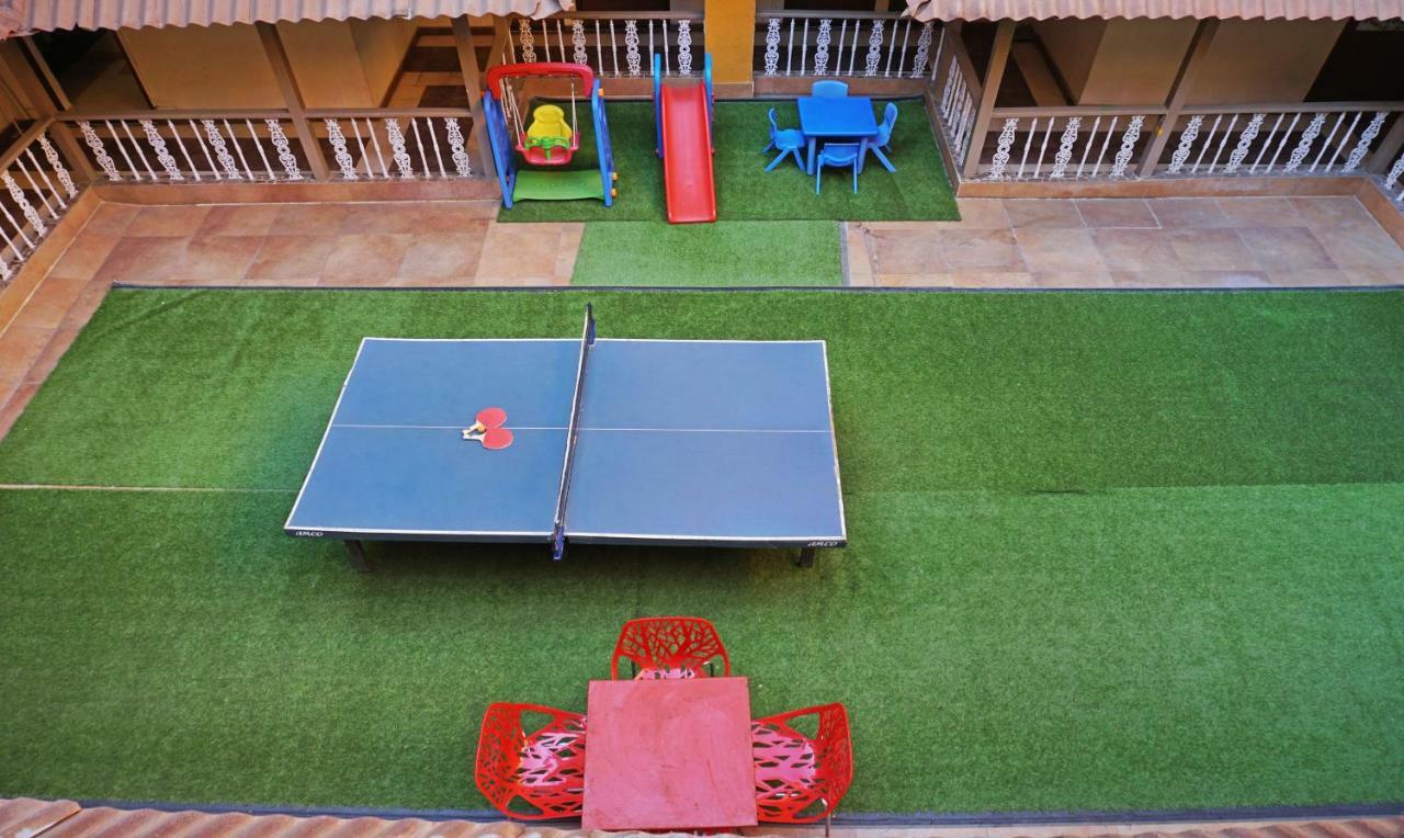Hotel Lions Den Lonavala Eksteriør bilde